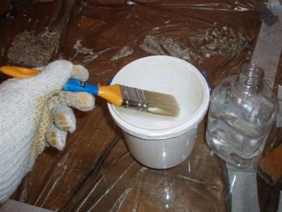 Jeśli malowaliście farbami olejnymi, pędzelki umyjcie białym spirytusem