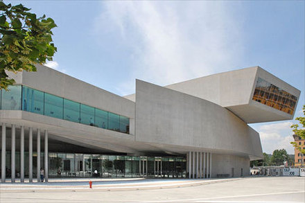 MAXXI – narodowe muzeum sztuki XXI wieku   | wikipedia.org