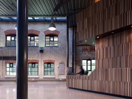  wnętrza z drewnianym akcentem |  AHEC